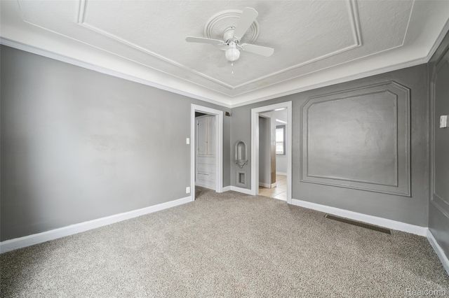 15886 Woodingham Drive, Detroit, MI 48238