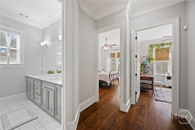 203 E 56th Street, Savannah, GA 31405