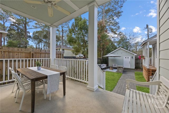 203 E 56th Street, Savannah, GA 31405