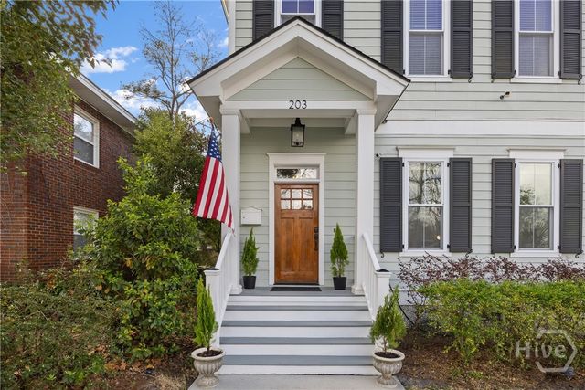 203 E 56th Street, Savannah, GA 31405