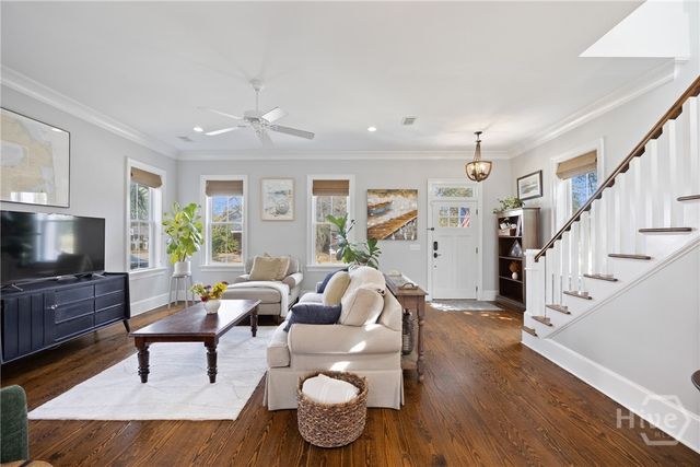 203 E 56th Street, Savannah, GA 31405