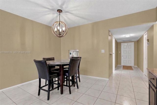 4030 W Palm Aire Dr 105, Pompano Beach, FL 33069