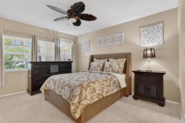 4030 W Palm Aire Dr 105, Pompano Beach, FL 33069