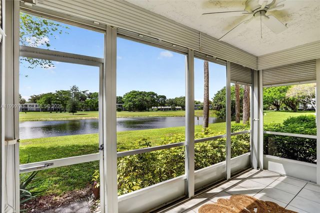 4030 W Palm Aire Dr 105, Pompano Beach, FL 33069