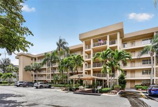 4030 W Palm Aire Dr 105, Pompano Beach, FL 33069