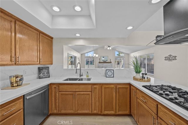 871 Hillside Lane, Norco, CA 92860