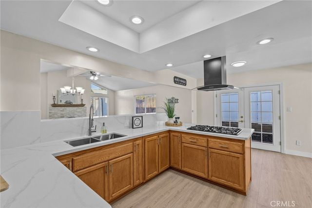 871 Hillside Lane, Norco, CA 92860