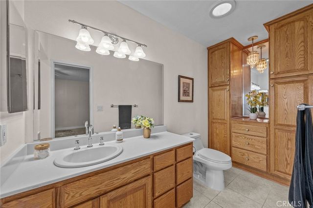 871 Hillside Lane, Norco, CA 92860