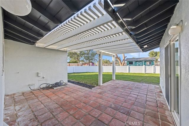 871 Hillside Lane, Norco, CA 92860