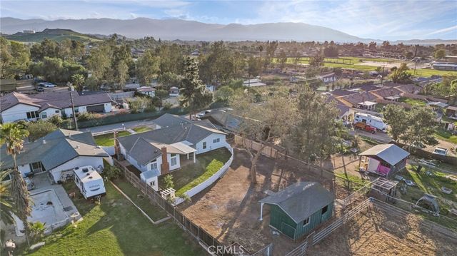 871 Hillside Lane, Norco, CA 92860