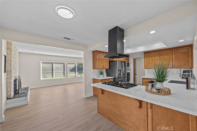 871 Hillside Lane, Norco, CA 92860