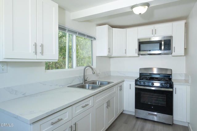 239 E Collins Street, Oxnard, CA 93036