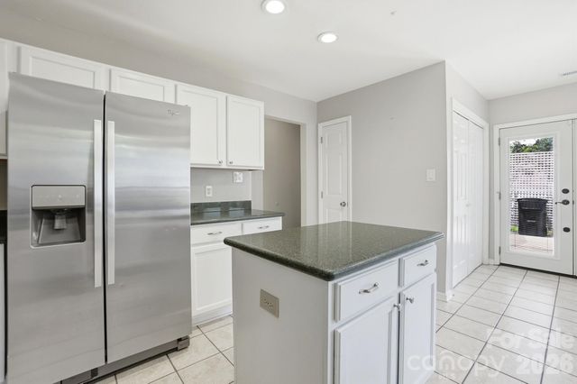 11323 Laurel View Drive, Charlotte, NC 28273