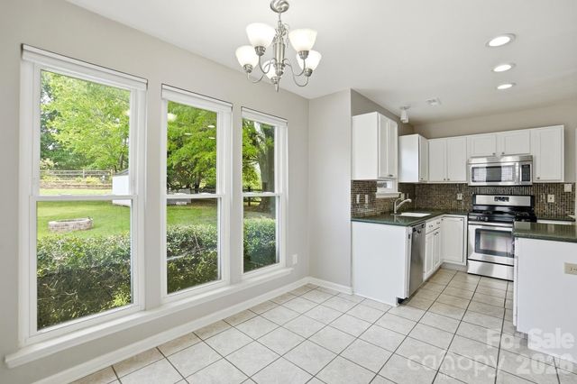11323 Laurel View Drive, Charlotte, NC 28273