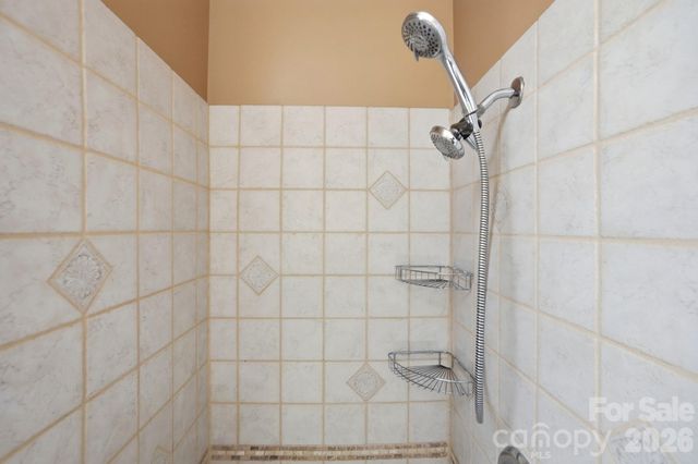 11323 Laurel View Drive, Charlotte, NC 28273