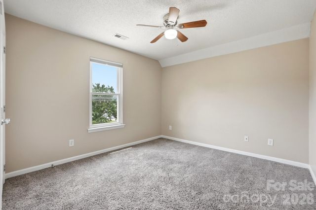 11323 Laurel View Drive, Charlotte, NC 28273