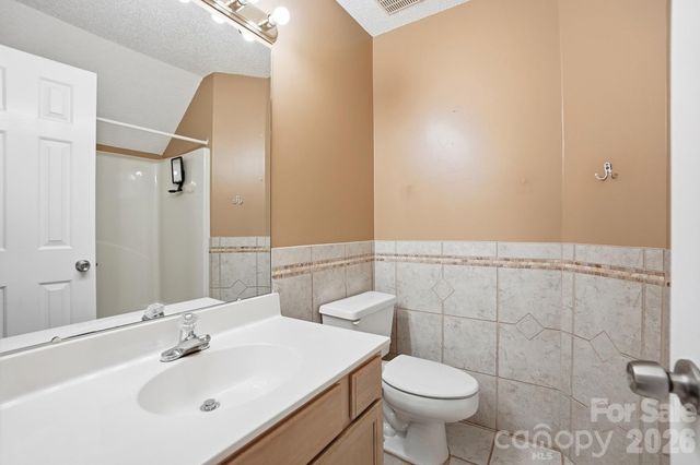 11323 Laurel View Drive, Charlotte, NC 28273