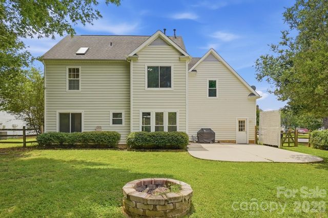 11323 Laurel View Drive, Charlotte, NC 28273