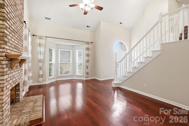 11323 Laurel View Drive, Charlotte, NC 28273
