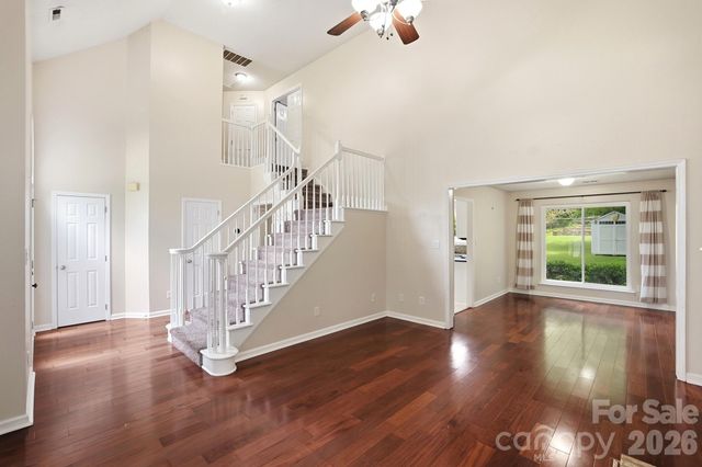 11323 Laurel View Drive, Charlotte, NC 28273