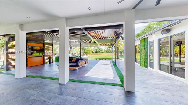 29371 SW 173rd Ct, Homestead, FL 33030