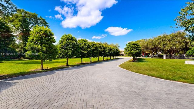 29371 SW 173rd Ct, Homestead, FL 33030