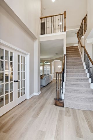 94 Bremen Drive, Hurst, TX 76054