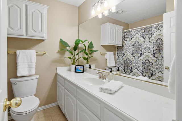 94 Bremen Drive, Hurst, TX 76054
