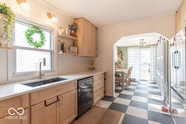 228 Shaw Street, Plainfield, IN 46168