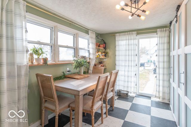 228 Shaw Street, Plainfield, IN 46168