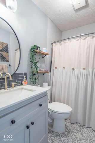 228 Shaw Street, Plainfield, IN 46168