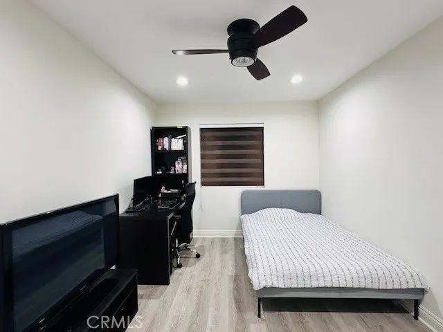 4969 Embassy Way 6, Cypress, CA 90630