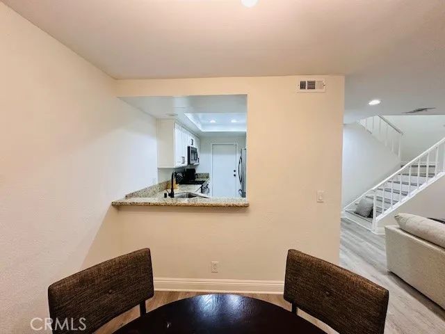 4969 Embassy Way 6, Cypress, CA 90630