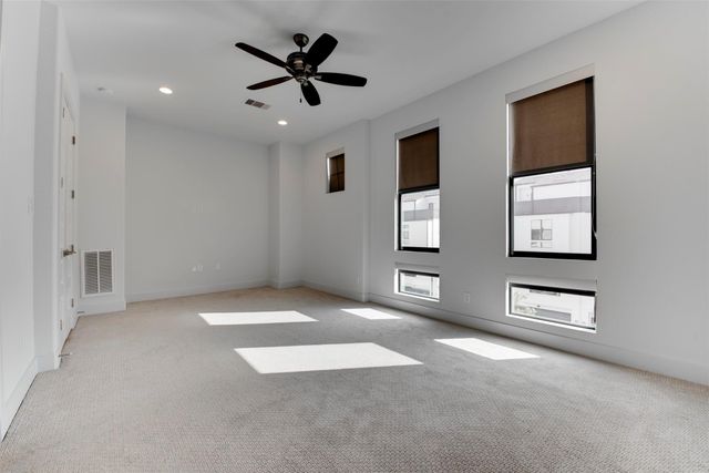 2928 Lamar Street, Houston, TX 77003