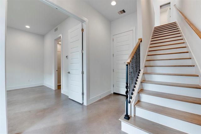 2928 Lamar Street, Houston, TX 77003