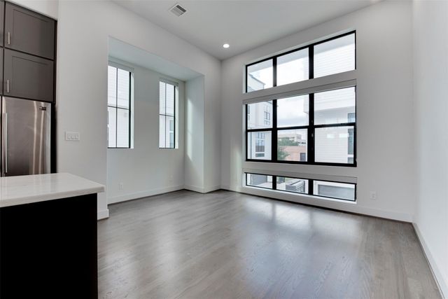 2928 Lamar Street, Houston, TX 77003
