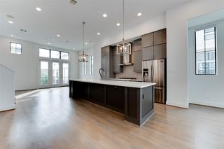 2928 Lamar Street, Houston, TX 77003