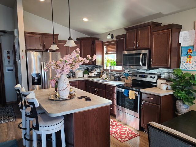 3365 Maple Leaf Loop S, Fargo, ND 58104