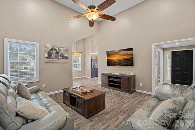 3608 Shadowridge Place NW, Concord, NC 28027