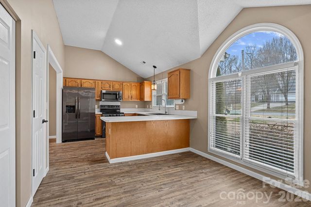 3608 Shadowridge Place NW, Concord, NC 28027