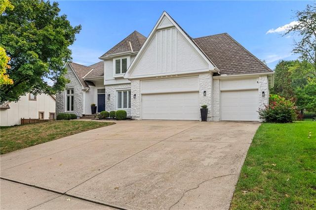 12509 King Street, Overland Park, KS 66213