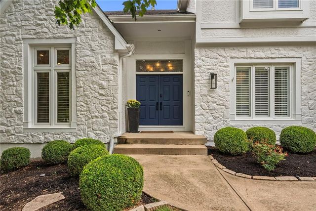 12509 King Street, Overland Park, KS 66213
