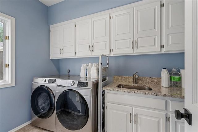 12509 King Street, Overland Park, KS 66213