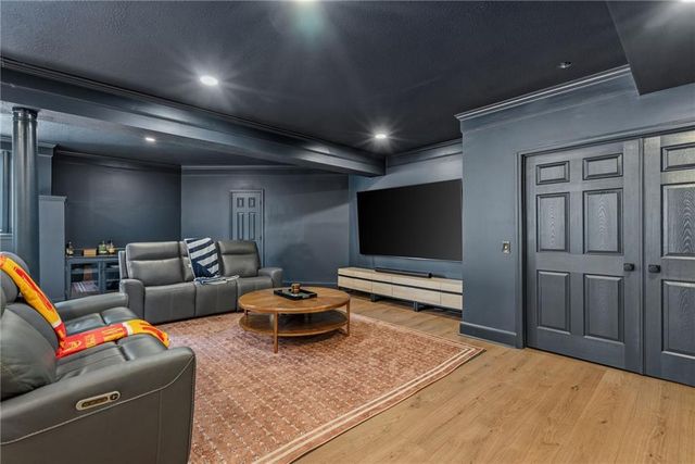 12509 King Street, Overland Park, KS 66213