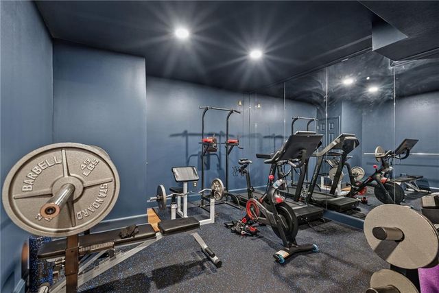 12509 King Street, Overland Park, KS 66213