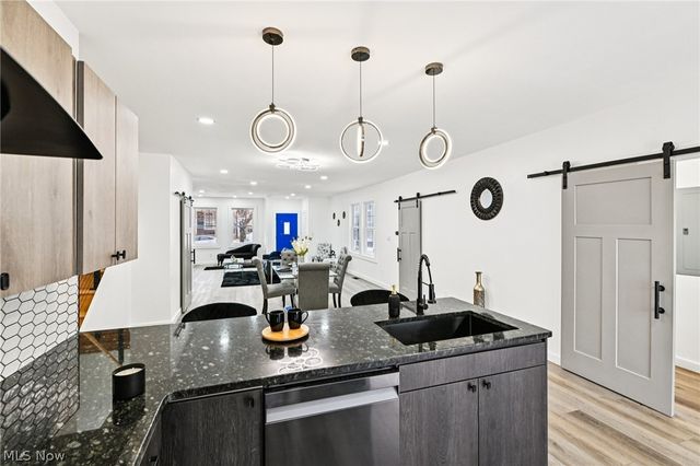 1828 W 57th Street, Cleveland, OH 44102