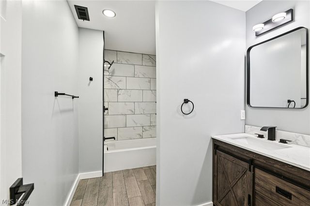 1828 W 57th Street, Cleveland, OH 44102