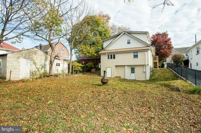 2530 2ND FLOOR CHESTNUT AVE, Ardmore, PA 19003