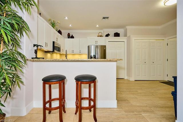 8913 Bristol BEND, Fort Myers, FL 33908