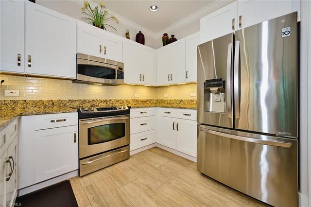 8913 Bristol BEND, Fort Myers, FL 33908